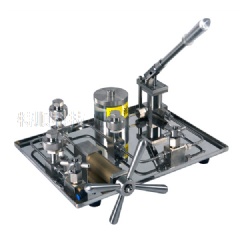 990S 水壓壓力校正器600bar/9000psi
